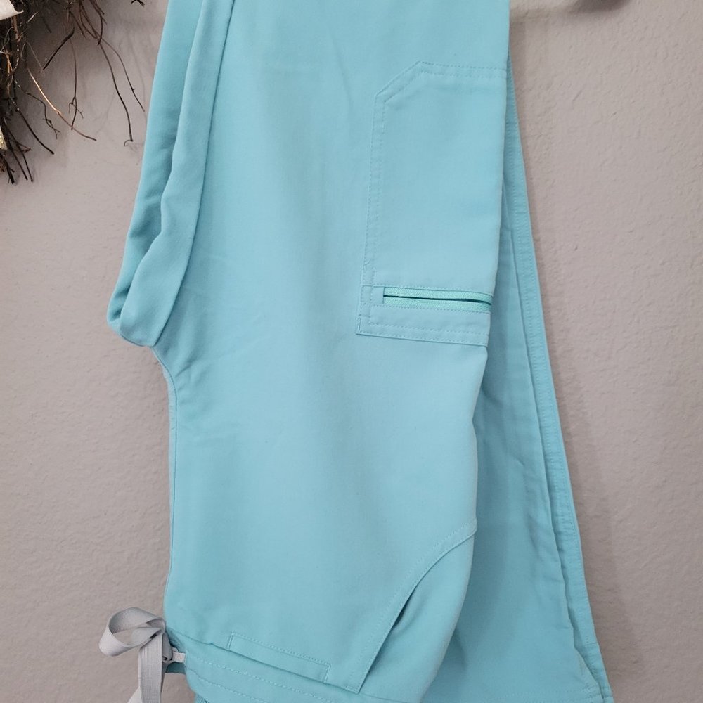 Yola™ Skinny Scrub Pants